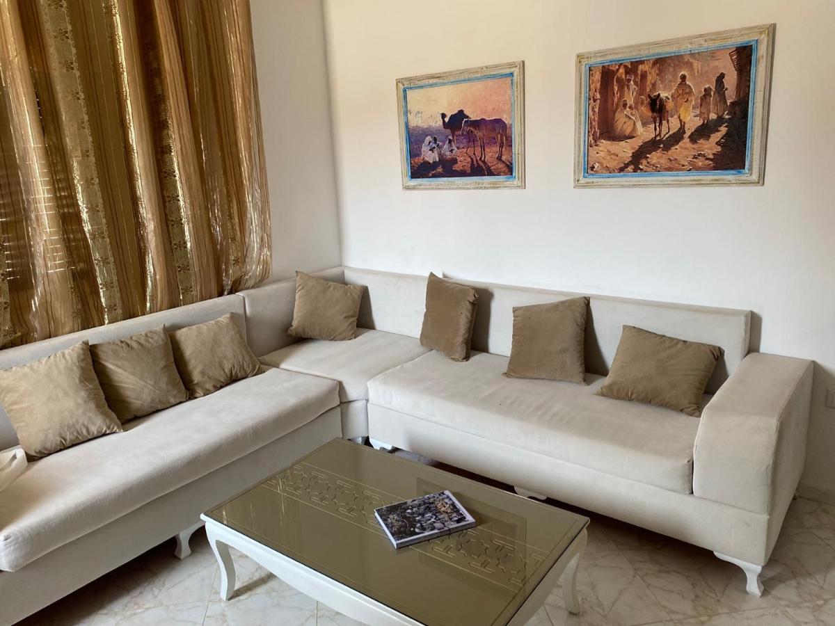 Dar Ezzahra Villa โทเซอร์ ภายนอก รูปภาพ